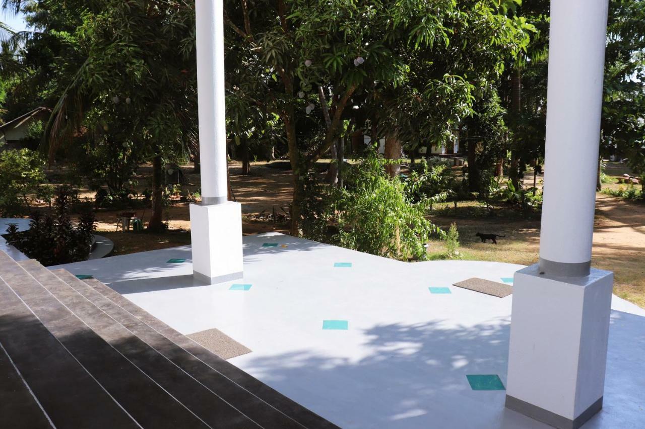 Sea Avenue - Eco Garden Hotel Tangalle Exterior photo